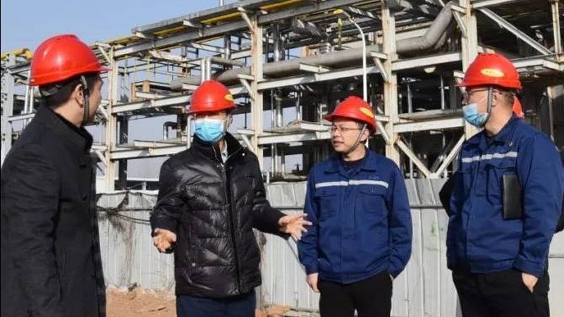 化工产品的合规资质是确保其安全使用的重要保障。在选购化工产品时，应关注以下资质：